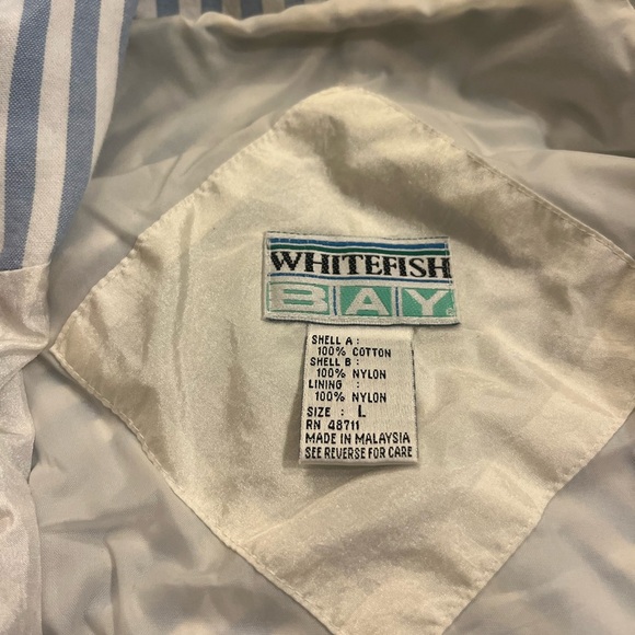 Women’s vintage whitefish bay zippered windbreaker with shoulder pads - Picture 3 of 5
